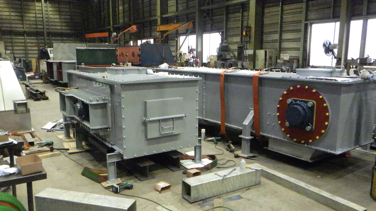 コンベヤケーシング